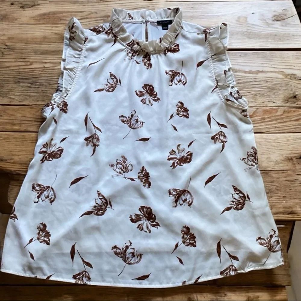 Ann Taylor Factory Floral Ruffle‑Sleeve Blouse – Cream/Brown – Size Large